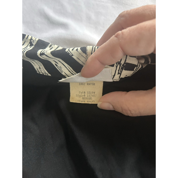 Vintage Express Artsy Blazer Womens Size Medium Black White Bold Mixed Print USA - Picture 5 of 9